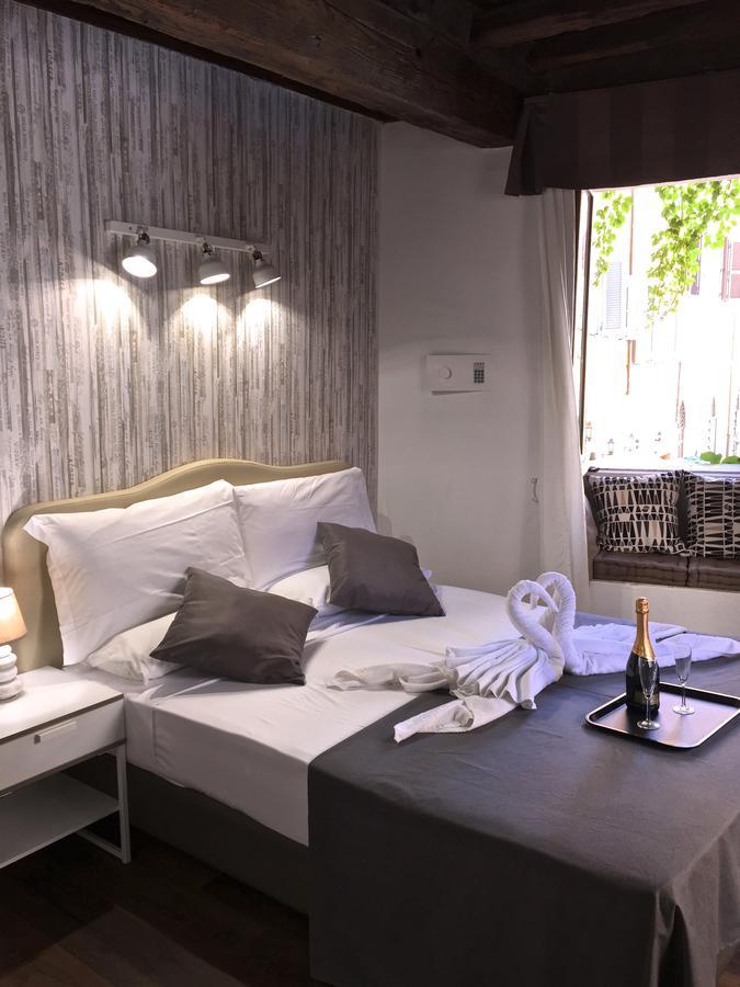 Do-Do Navona Suites Rome Bilik gambar